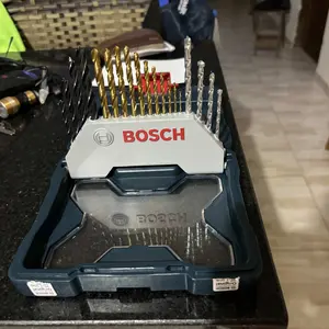 Estojo de Brocas e Pontas com 30 Peças X-Line Titânio BOSCH — foto 4